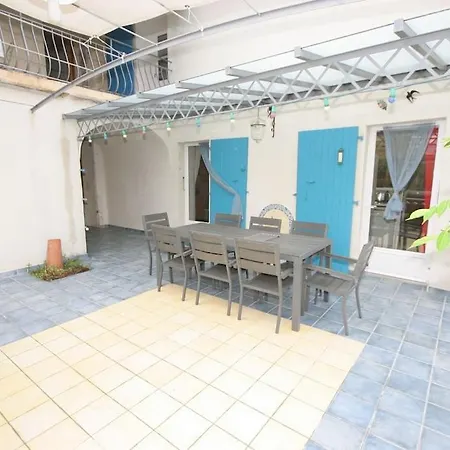 La Maison Des Armas Holiday home *
