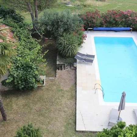 La Maison Des Armas Holiday home