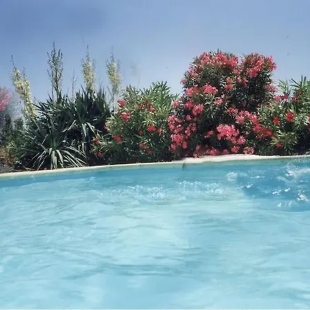 Holiday home La Maison Des Armas *
